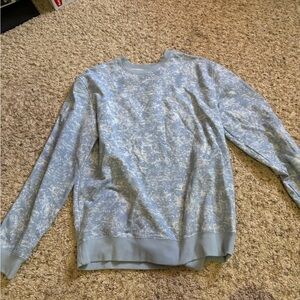 Sweater and crewneck bundle. One large, two mediums.